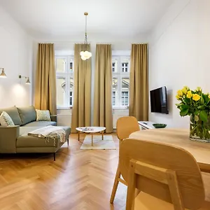  Aparthotel Tyzenhauz Topolowa Poland
